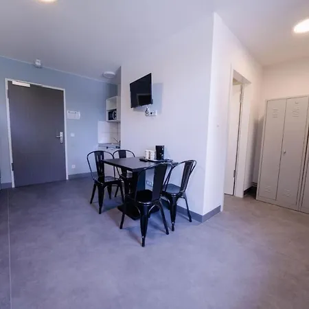 Albergue Neohostel