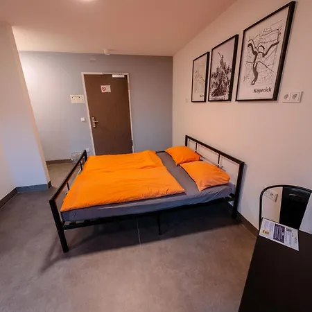 Neohostel *