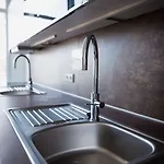 Neohostel ホステル *
